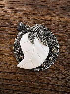 Vintage White Carved Leaf Sterling Silver Pendant/Brooch